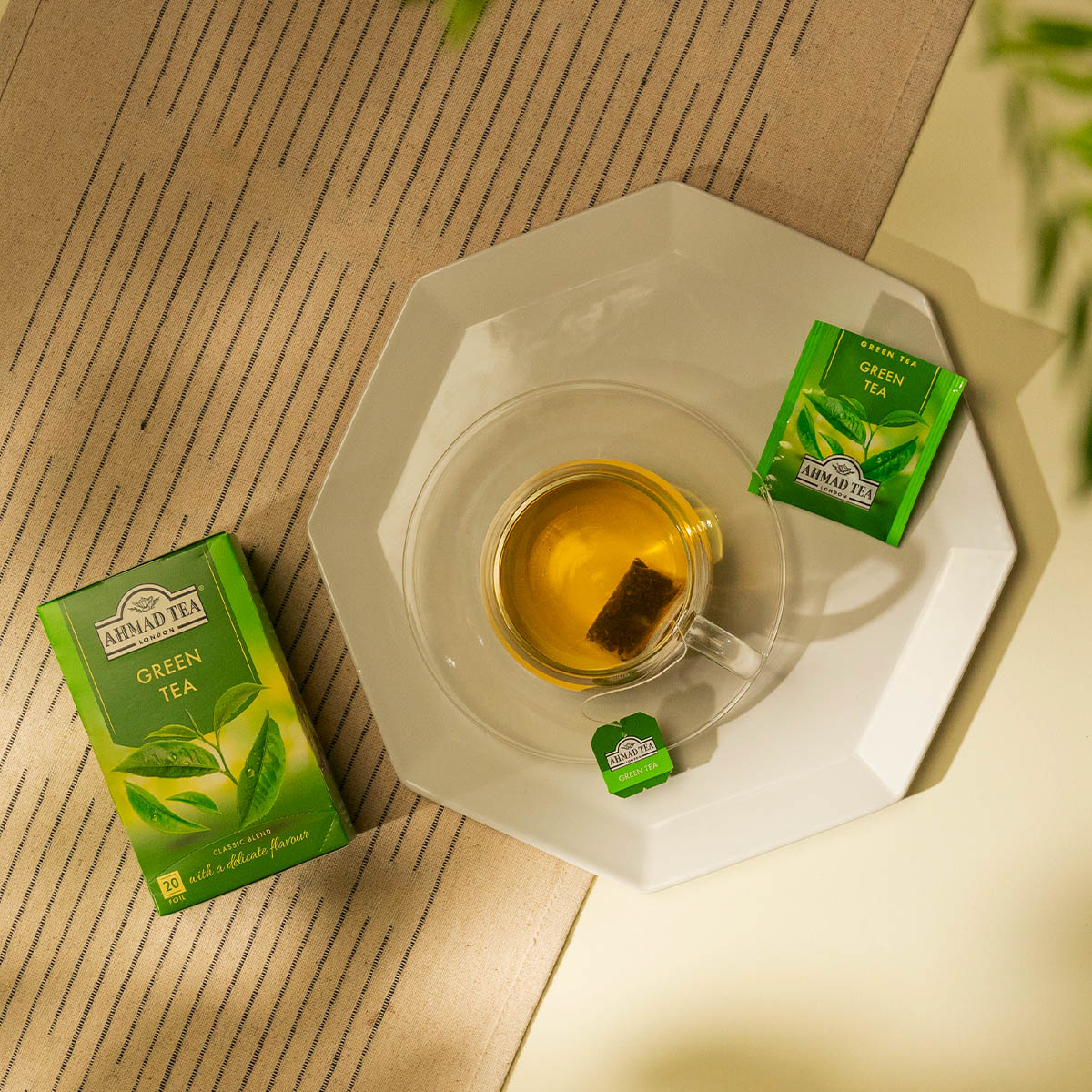 Green Tea Pure | Ahmad Tea | 20 bustine di tè verde